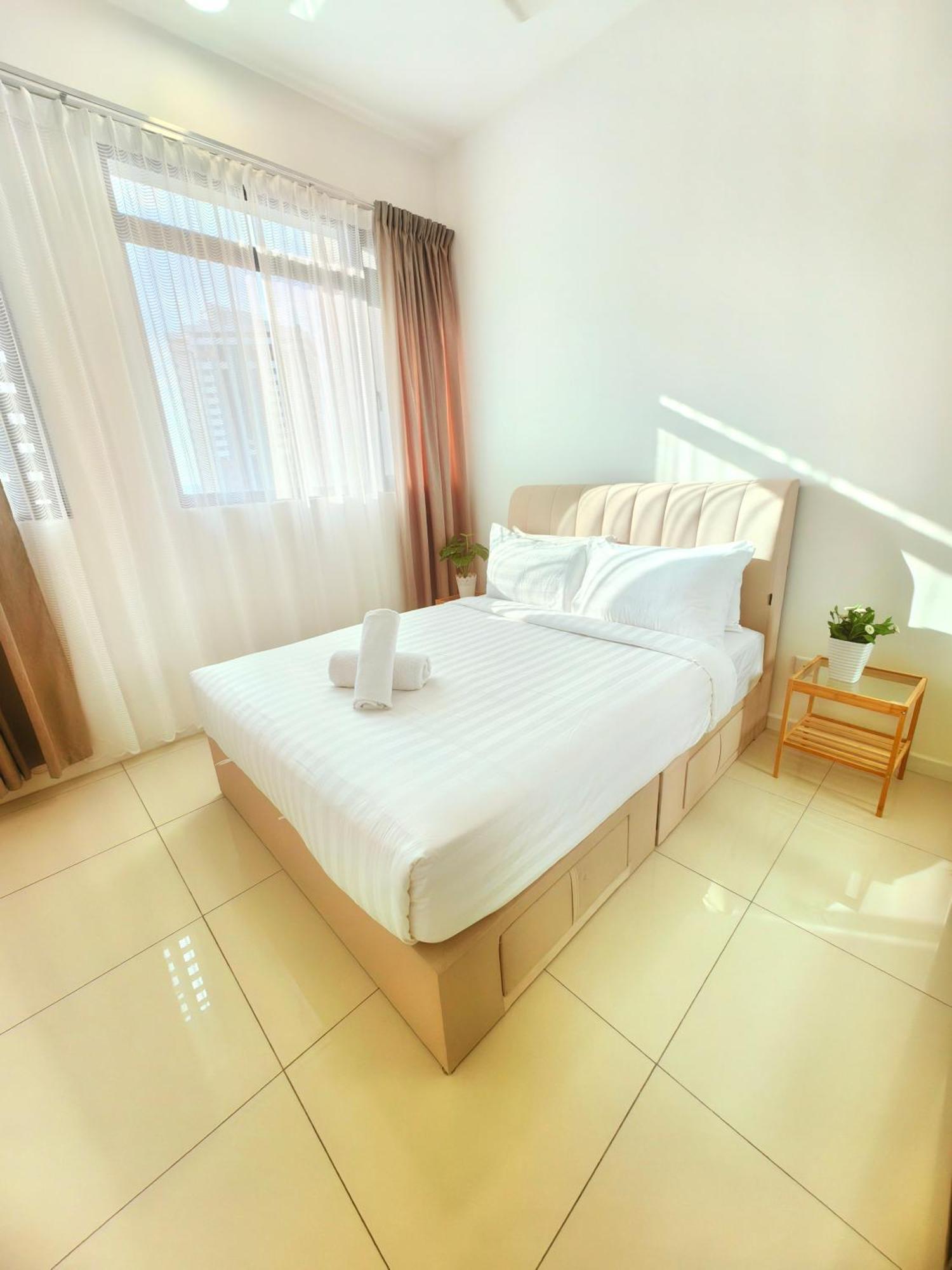 Chambers Residence Klcc Service Suites Kuala Lumpur Exterior photo
