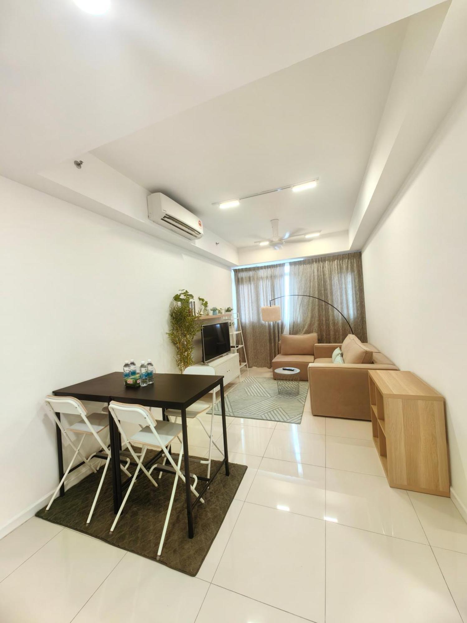 Chambers Residence Klcc Service Suites Kuala Lumpur Exterior photo